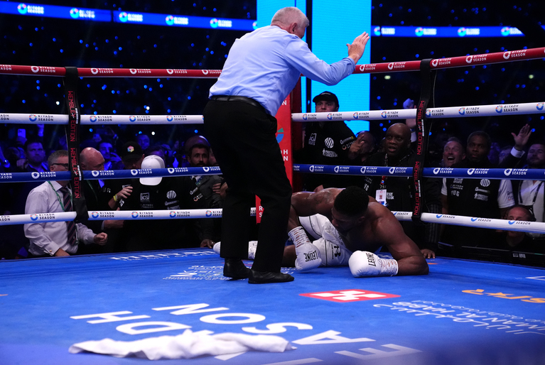 VIDEO | Anthony Joshua a fost făcut K.O. de Daniel Dubois