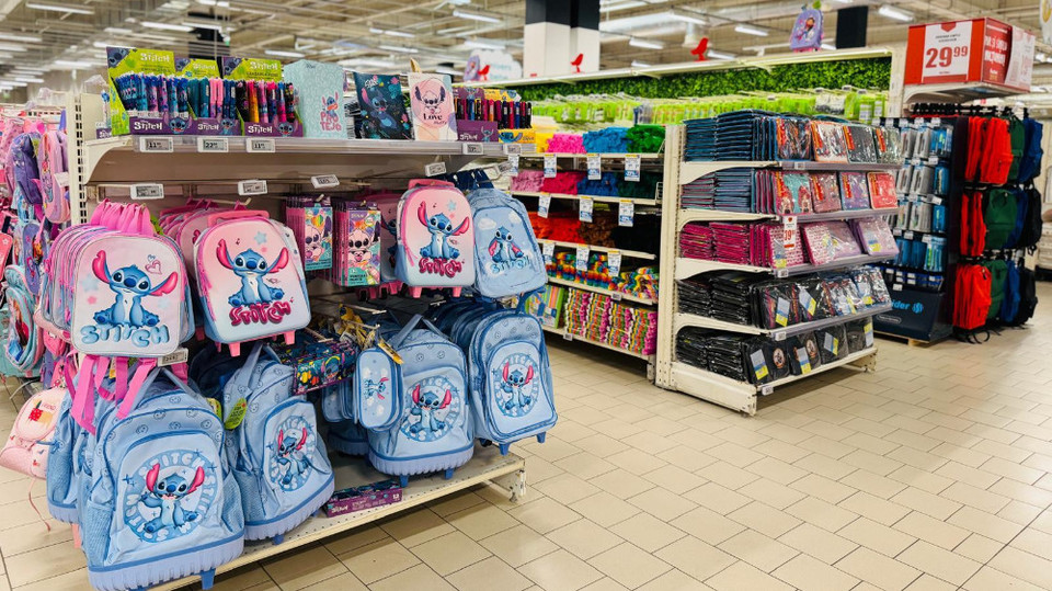 //i0.1616.ro/media/581/3142/38224/22641365/3/auchan-back-to-school-2.jpg