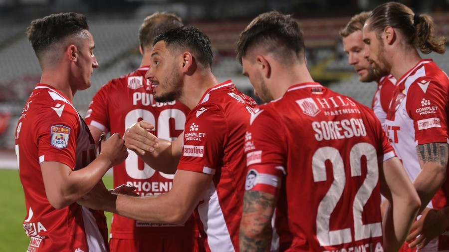Dinamo, aproape de salvarea de la retrogradare. Stanciu: "Poate încheia un sezon aproape catastrofal de o manieră extraordinară" EXCLUSIV