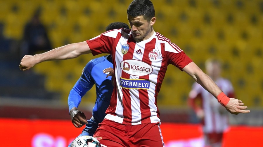 Motivul incredibil pentru care a picat transferul lui Dumiter la FCSB. Becali: "A zis că îi e frică de impresar"