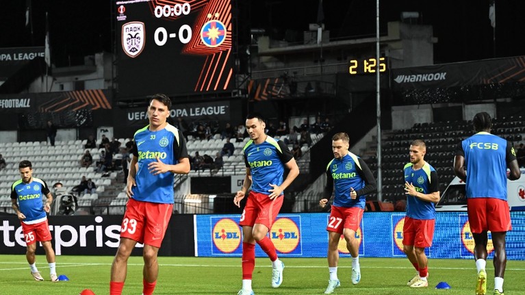 A văzut primul 11 al FCSB-ului şi a răbufnit! Jucătorul campioanei, pus la zid chiar înainte de partida cu PAOK: „Nu mai poţi, dar salariul îl iei din 7 în 7 zile?!” | VIDEO EXCLUSIV