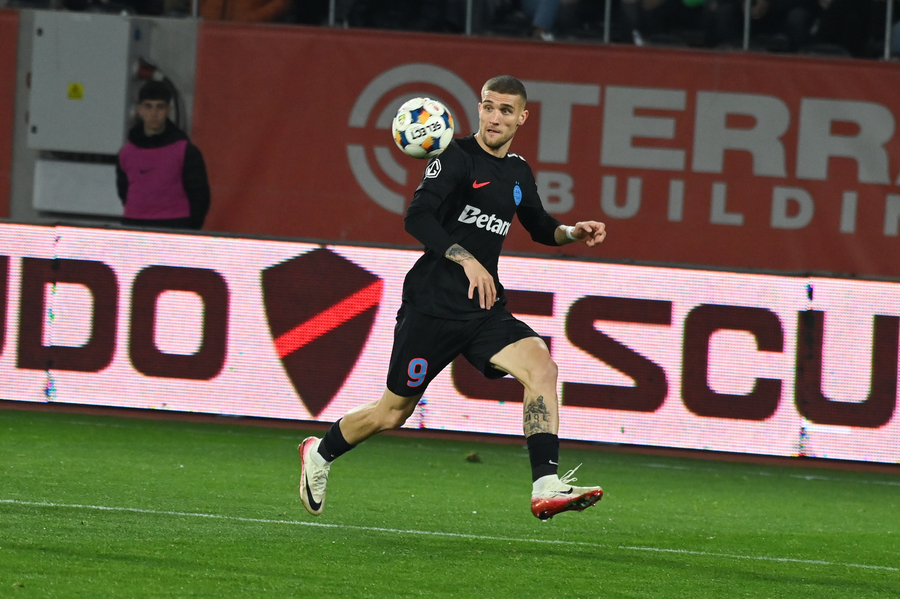 Daniel Bîrligea, „mitraliat” în direct după ce a fost eliminat cu FC Hermannstadt: „Îţi îngropi echipa" | EXCLUSIV