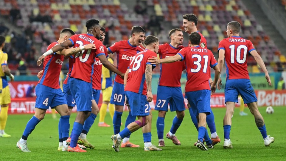 //i0.1616.ro/media/581/3142/38227/22353481/1/fcsb-petrolul-ploiesti-superliga-superbet-22-11-2025-2.jpg