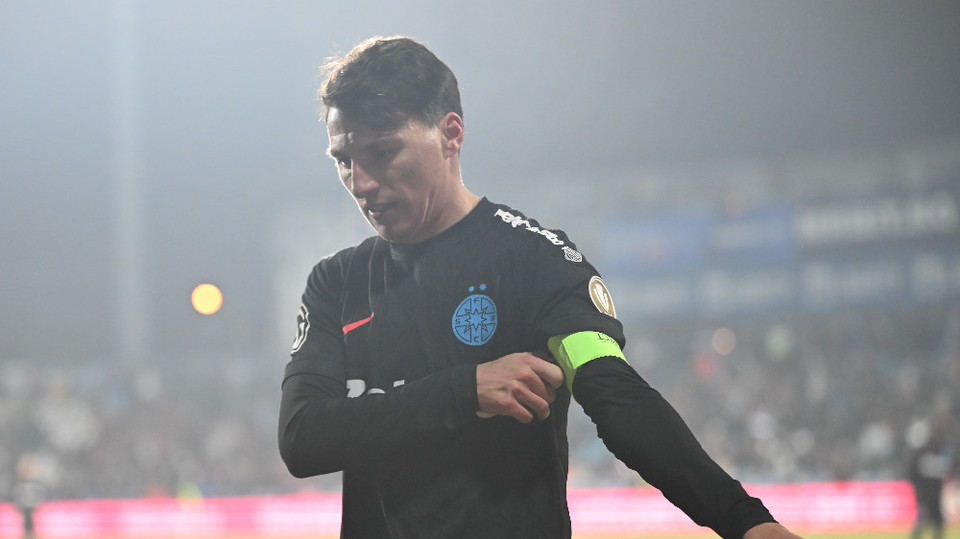//i0.1616.ro/media/581/3142/38227/22429922/1/otelul-galati-fcsb-superliga-superbet-8-02-2026-6.jpg