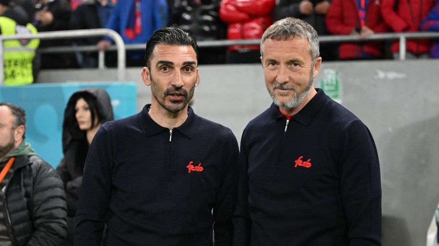 MM Stoica a făcut anunţul despre revenirea lui Charalambous la FCSB: "Aveam nevoie de un antrenor cu licenţă care să ne ajute o săptămână"  | VIDEO EXCLUSIV
