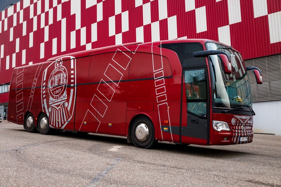 Pe modelul echipelor de top. FOTO cu noul autocar al celor de la CFR Cluj