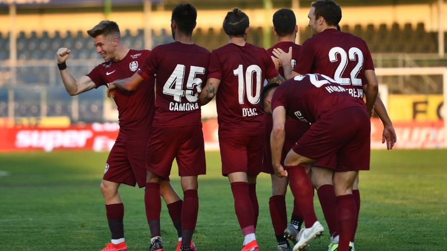 NEWS ALERT! CFR Cluj vrea să îi fure antrenorul unei rivale din Casa Liga 1. Oficialii echipei nici nu vor să audă