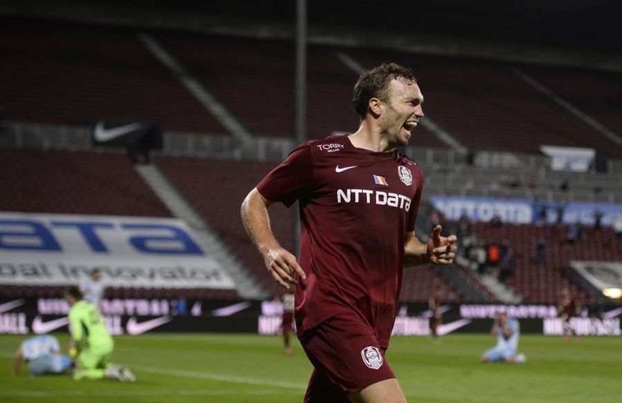 Debeljuh anunţă încă un titlu în Gruia. ”Jucăm foarte bine şi reuşim să stăm acolo sus, lângă FCSB şi Craiova”