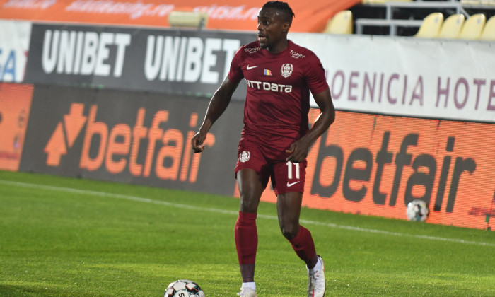 Cazurile de Covid nu s-au terminat la CFR Cluj. Jucător depistat pozitiv înainte de meciul cu Dinamo