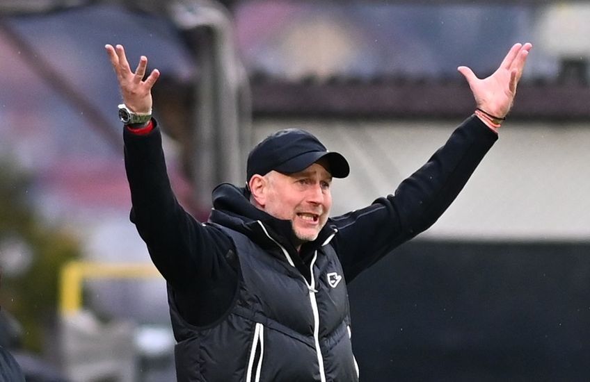 Edi Iordănescu a anunţat că vrea să plece de la CFR, deşi echipa e pe primul loc în campionat