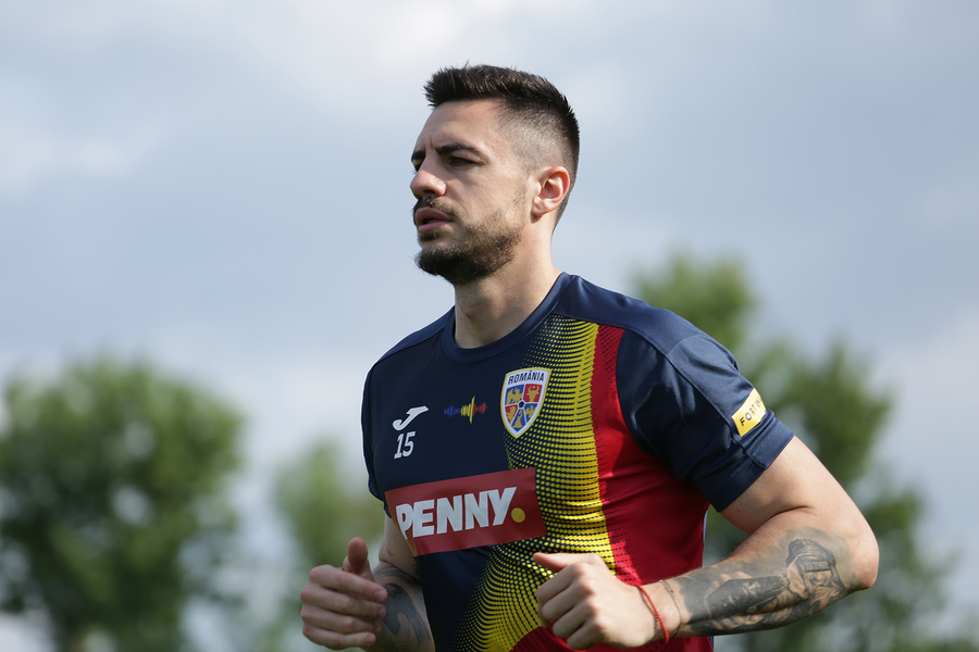 CFR Cluj îl vinde pe Andrei Burcă pentru aproximativ două milioane de euro. O formaţie din Qatar, aproape să bată palma cu ardelenii 