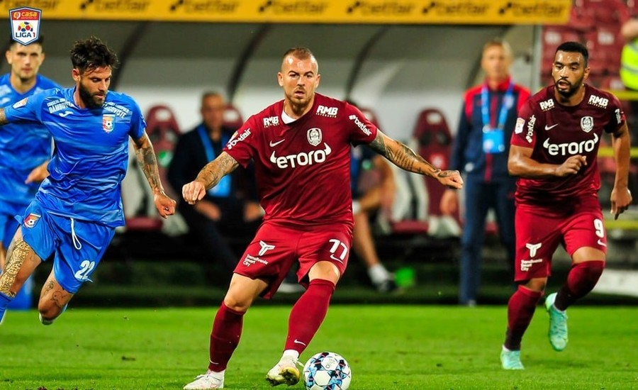 S-a ataşat rapid de fani. Gestul lui Alibec, după ce a fost schimbat în meciul contra Chindiei