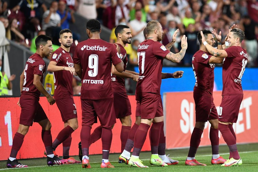 Cristi Manea nu se poate bucura de golul marcat elveţienilor. ”La cum ne-am dăruit astăzi şi cum ne-am apărat, meritam să câştigăm”