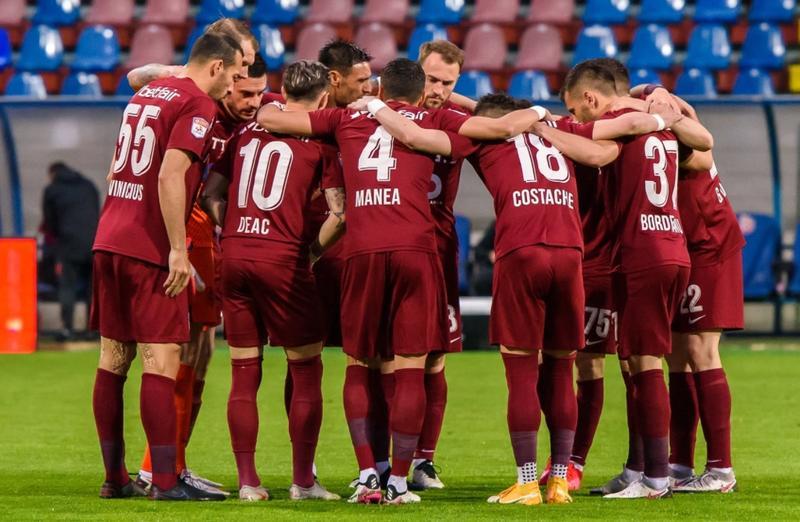CFR Cluj mai vrea un atacant. Campioana a pus ochii pe un internaţional de tineret