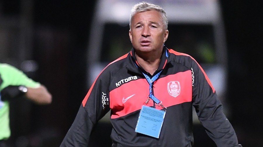 Dan Petrescu a pus ochii pe un jucător din Casa Liga 1. ”El este o soluţie pentru noi”