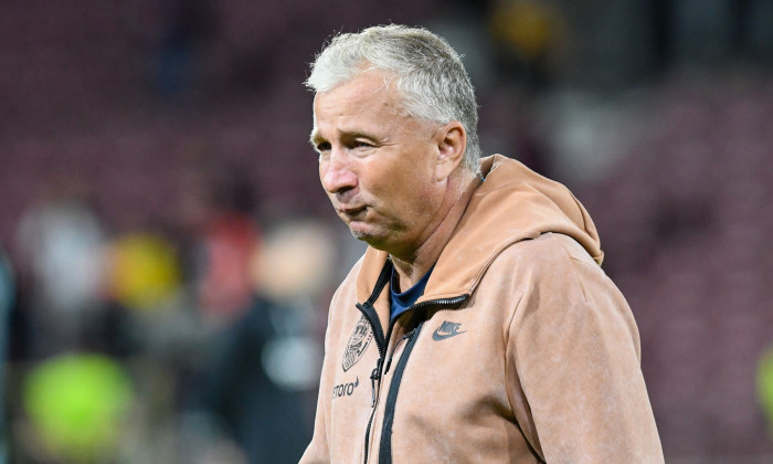 Dan Petrescu, reacţie incredibilă înainte de meciul cu Sivasspor. ”Dă-l în m****i mă-sii!”