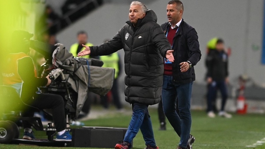 VIDEO ǀ Dan Petrescu, furibund după egalul cu Universitatea Craiova: ”Mai bine bag juniori decât să intre aşa!”. Acuzaţii dure la adresa arbitrajului
