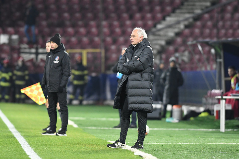//i0.1616.ro/media/581/3142/38228/21399406/1/fc-cfr-1907-cluj-afc-uta-arad-superliga-superbet-25-11-2023-1.jpg