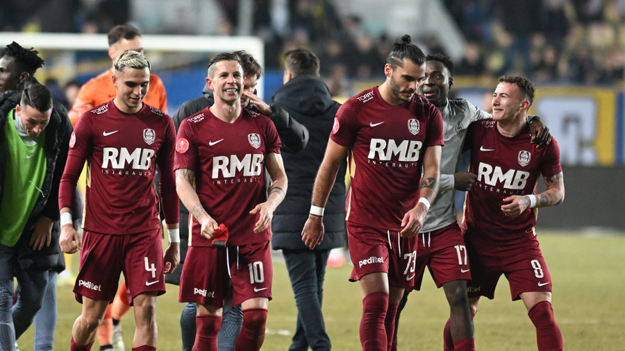 ”I-am făcut o ofertă. Nu doreşte să prelungească”. CFR Cluj se desparte de un jucător cheie | EXCLUSIV 