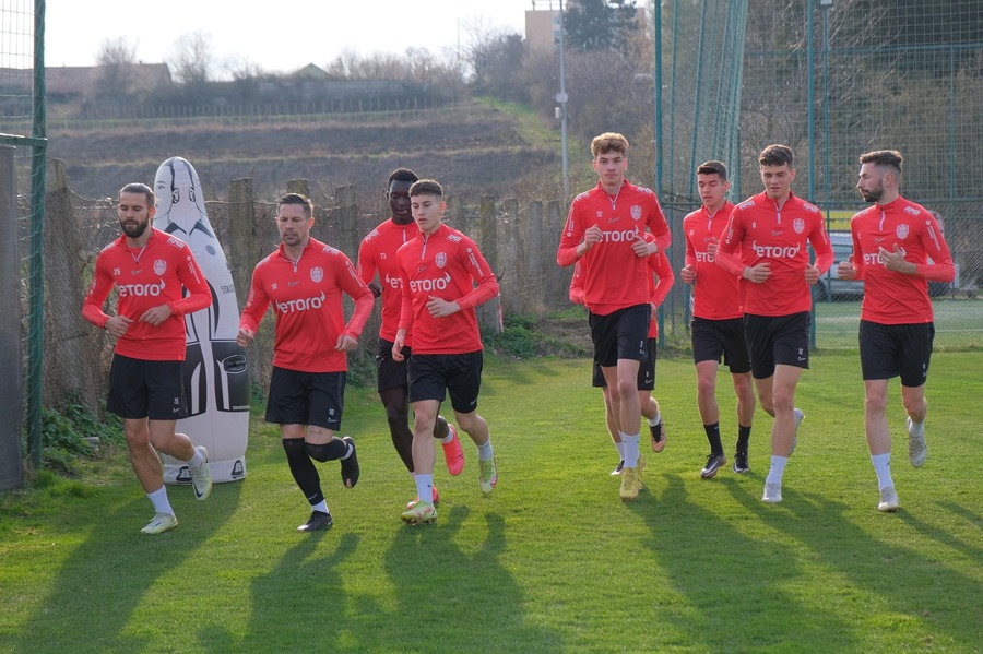 De nicăieri! Jucătorul a plecat de la CFR Cluj şi a fost prezentat oficial de o multiplă campioană din Europa: „Bine ai venit”