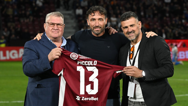 Felice Piccolo a devenit impresar după ce s-a lăsat de fotbal: "Aveţi jucători în România care ar face faţă în Serie A!" | EXCLUSIV