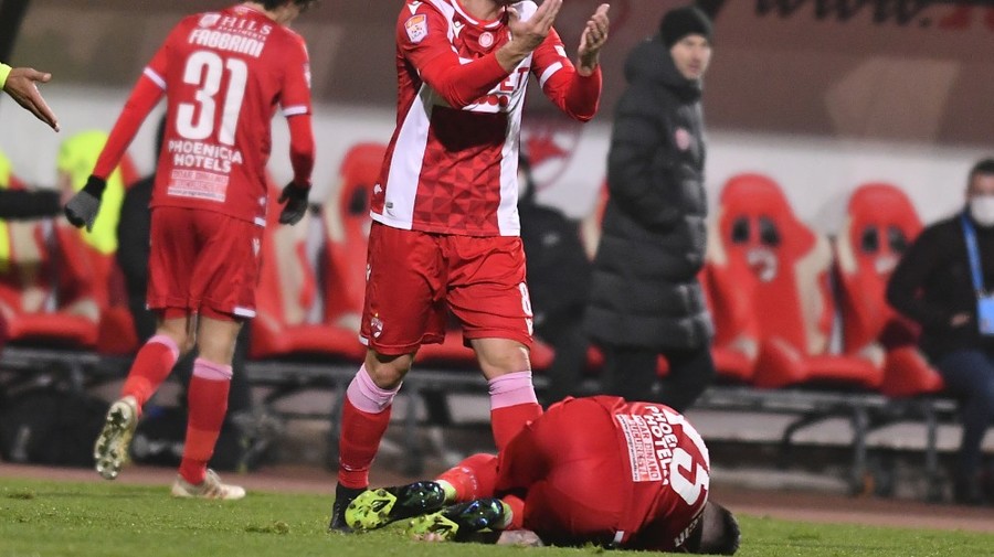 Probleme mari pentru Dinamo, înaintea meciului cu Academica Clinceni! Patru jucători de bază vor absenta