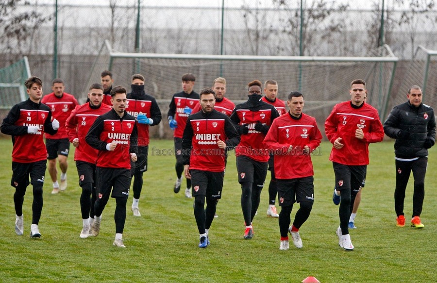 ULTIMA ORĂ | Situaţie explozivă la Dinamo! Banii n-au venit, jucătorii cer rezilierea contractelor! Replica lui Dorin Şerdean