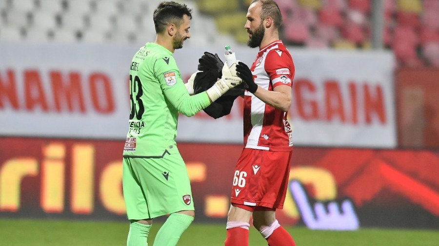 Rene Hinojo a picat vizita medicală la formaţia la care a vrut să se transfere, după ce a părăsit Dinamo