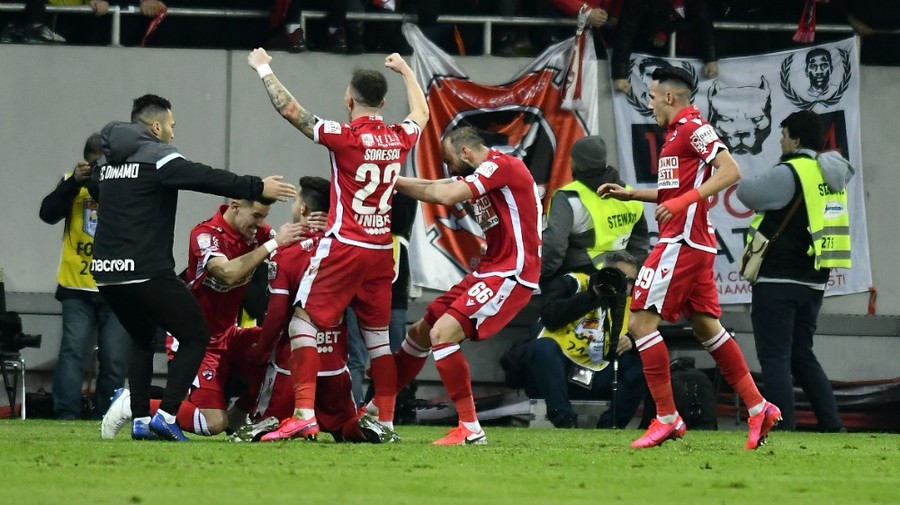 ULTIMA ORĂ | Noi probleme pentru Dinamo! Decizia anunţată de FRF în cazul jucătorilor Ricardo Grigore şi Robert Moldoveanu