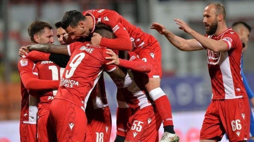 Probleme mari pentru Dinamo înaintea meciului cu CFR Cluj! Lotul ”câinilor” este dicimat
