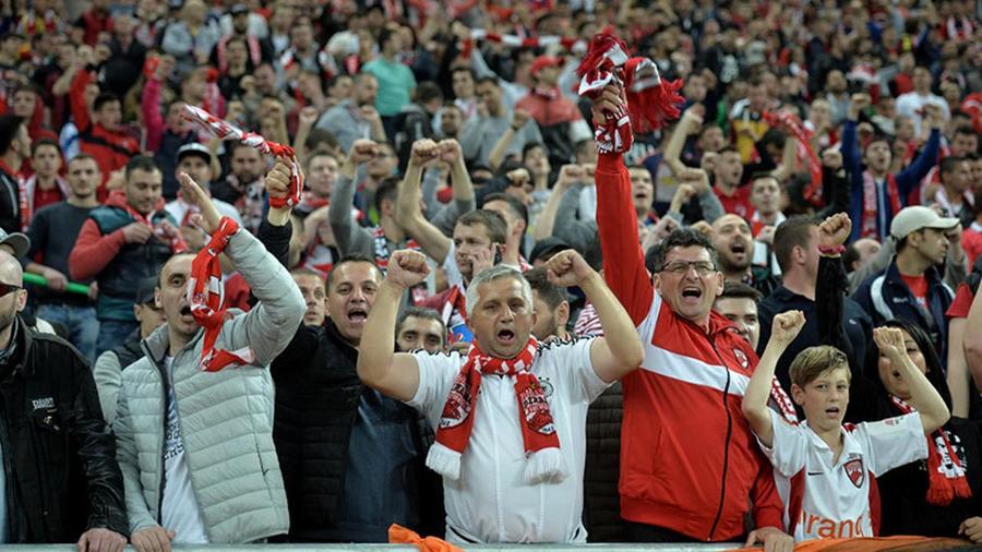 Fanii lui Dinamo au decis cum vor împărţi prima pentru victoria cu Viitorul