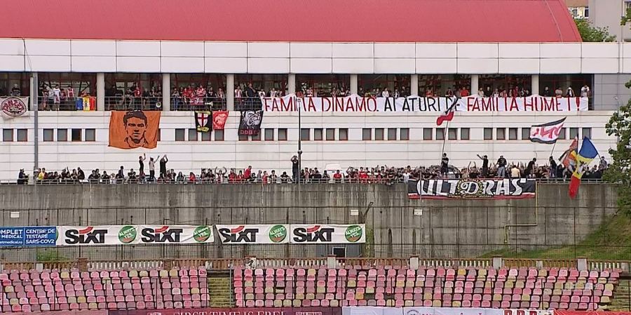 VIDEO | Sute de fani dinamovişti s-au strâns în afara stadionului şi cântă neîncetat! Dinamo - Chindia, meciul care îi poate duce pe 'roş-albi' în play-off-ul Conference League