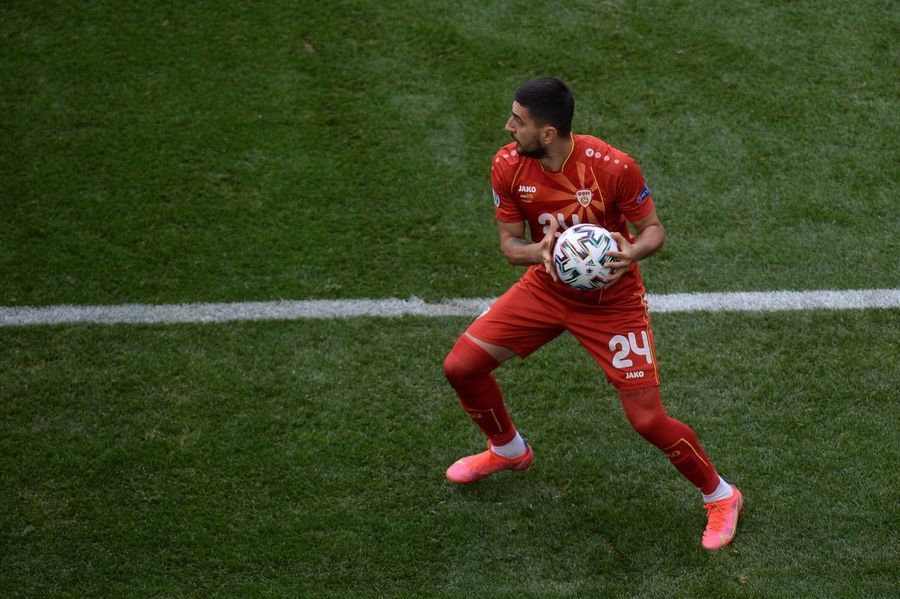 Gnohere nu mai ajunge la Dinamo, însă Mircea Rednic pregăteşte transferul unui atacant interesant