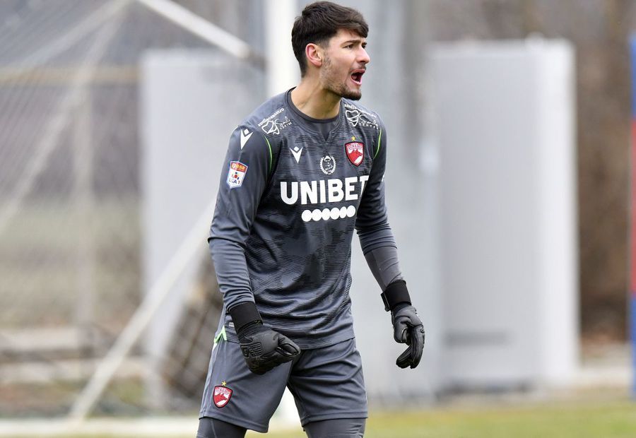 Alarmă în poarta lui Dinamo! ”Câinii” riscă să apeleze la un debutant pentru meciul cu FC Argeş