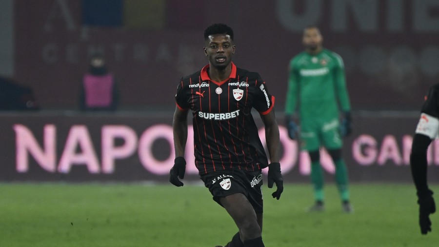 Se pregăteşte plecarea lui Gnahore! Dinamo i-a găsit deja înlocuitor mijlocaşului francez: un jucător cu experienţă în La Liga şi Ligue 1