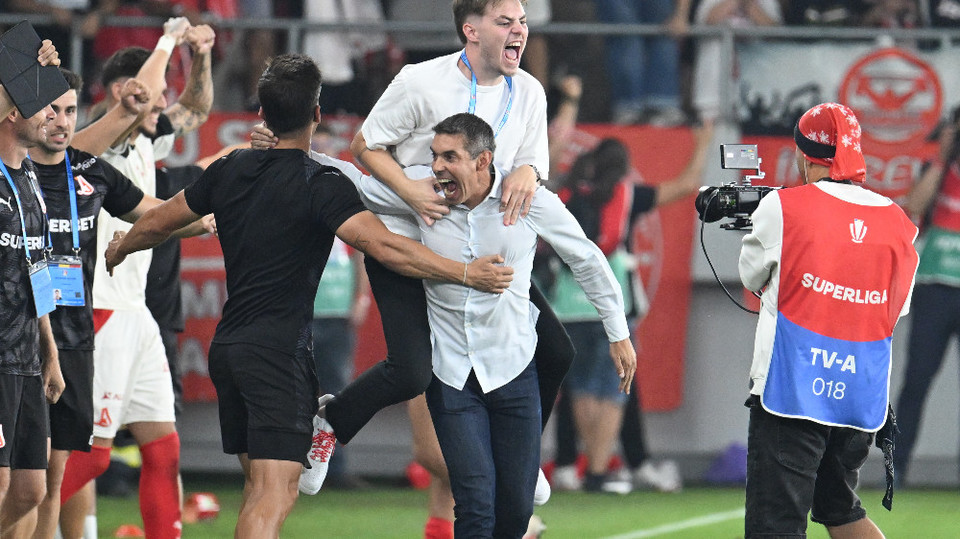 //i0.1616.ro/media/581/3142/38229/22794703/2/dinamo-bucuresti-fcsb-superliga-superbet-5-09-2026-1.jpg
