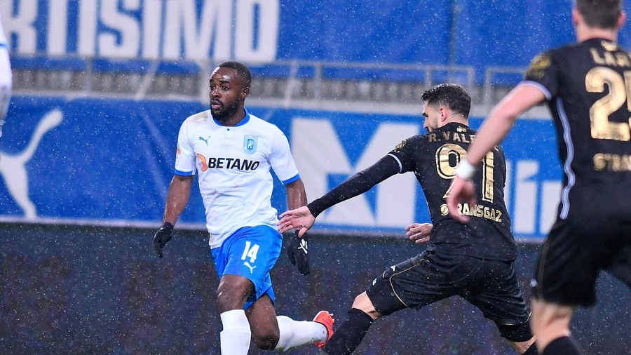 Absenţă importantă la Craiova. Reagy Ofosu va fi indisponibil o lună