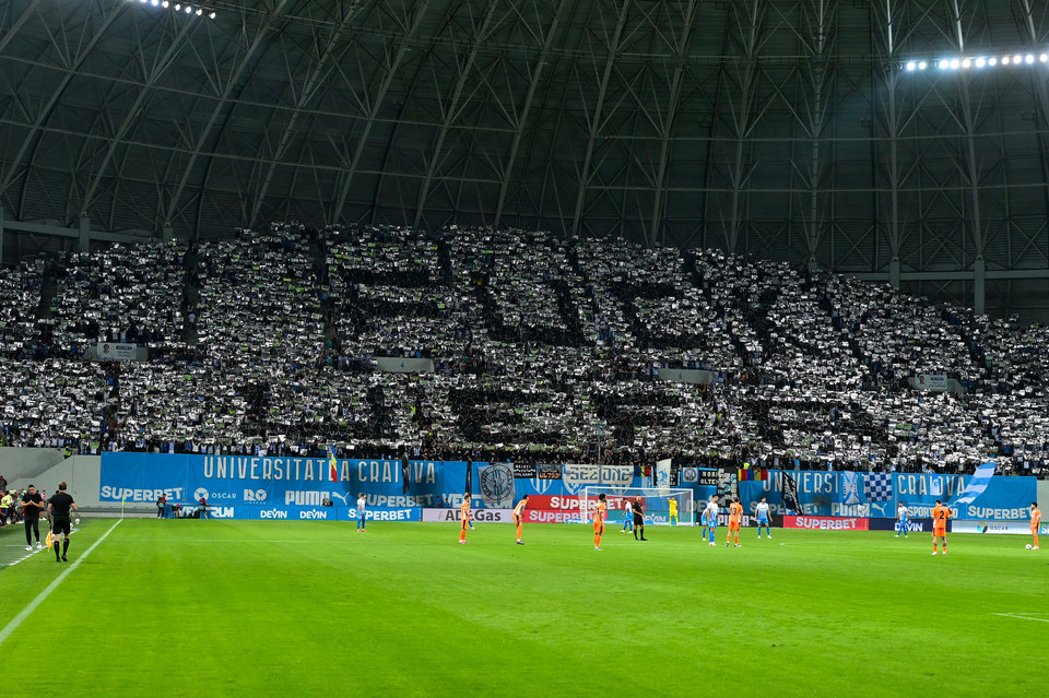 //i0.1616.ro/media/581/3142/38230/22146486/2/universitatea-craiova-istanbul-basaksehir-fk-play-off-conference-league-28-08-2025.jpg