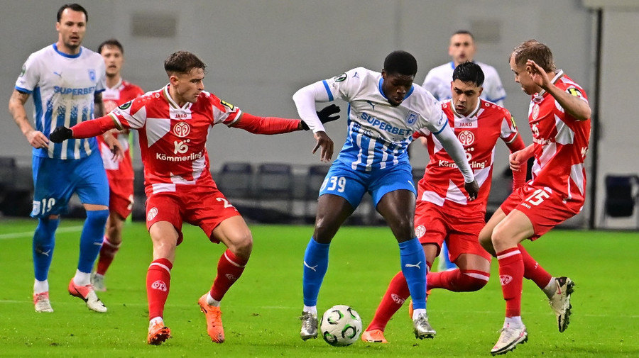 Nsimba e OUT de la Craiova! Cu ce echipă este în negocieri avansate atacantul