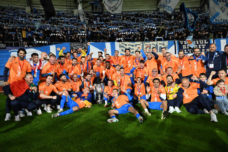 Un club din La Liga şi-a trimis scouterii la finala Cupei României! Patru jucători ai Craiovei au fost monitorizaţi atent la Sibiu