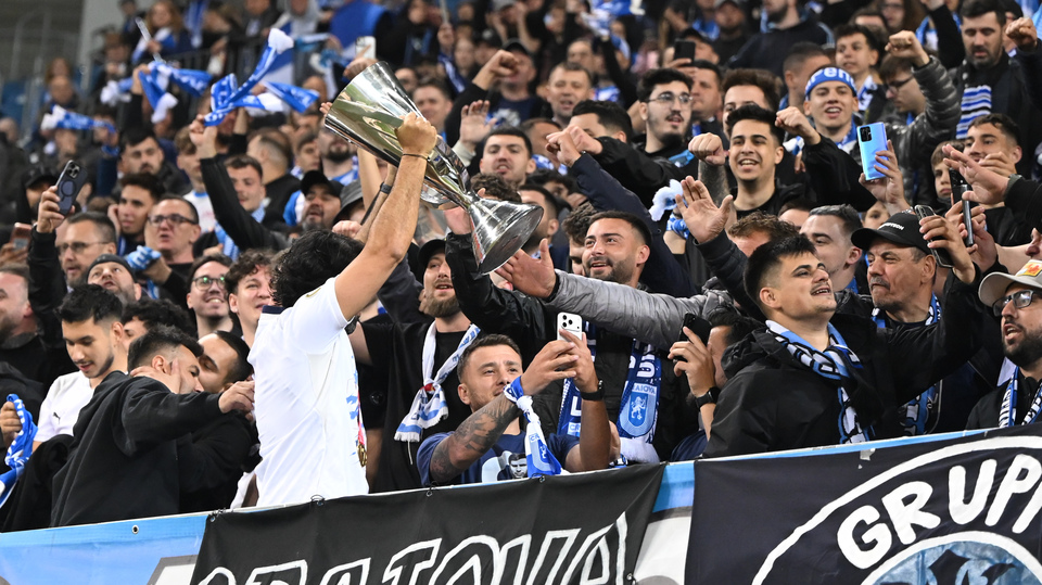 //i0.1616.ro/media/581/3142/38230/22473110/1/universitatea-craiova-universitatea-cluj-play-off-superliga-superbet-17-05-2026-4.jpg