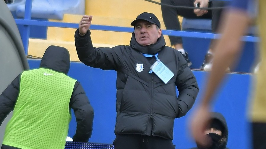 Duel crucial pentru play-off. Gică Hagi a prefaţat meciul cu Botoşani. ”Întâlnim un adversar la fel de puternic, cu un antrenor foarte tânăr, talentat şi ambiţios”