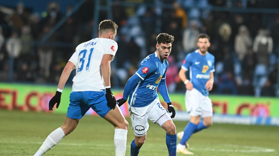 //i0.1616.ro/media/581/3142/38231/21003336/3/farul-constanta-universitatea-craiova-superliga-superbet-6-02-2023-2.jpg