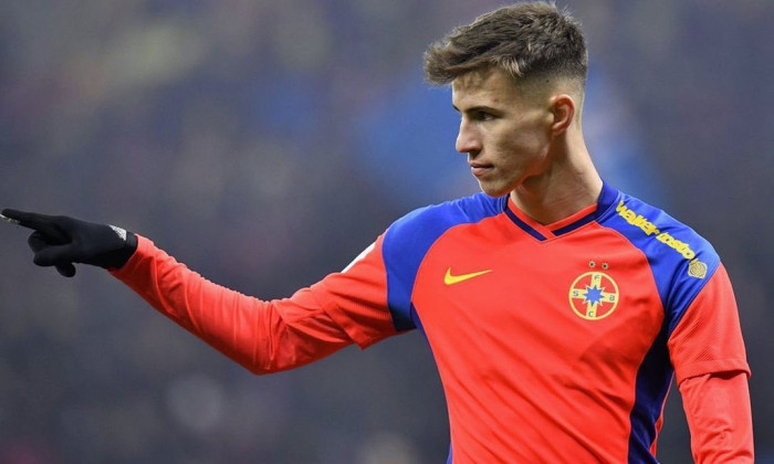 EXCLUSIV ǀ Jucătorul din SuperLigă pus peste Oct. Popescu: ”E mult mai bun! Se vede după cum vorbeşte la interviuri, fotbalul înseamnă muncă şi inteligenţă”