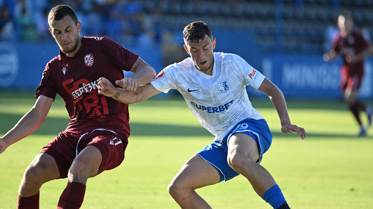 Ioan Ovidiu Sabău a debutat la Farul contra unei formaţii din Bulgaria