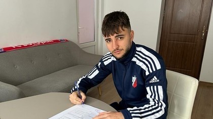 OFICIAL | FC Botoşani l-a transferat pe mijlocaşul Zoran Mitrov. Fotbalistul a jucat ultima oară pentru Petrolul Ploieşti 