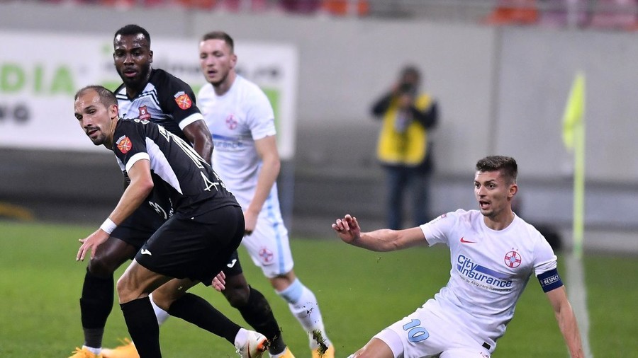 ”Au încris repede, ne-am pierdut un pic concentrarea după golurile primite". David Caiado nu înţelege ce s-a întâmplat cu FCSB