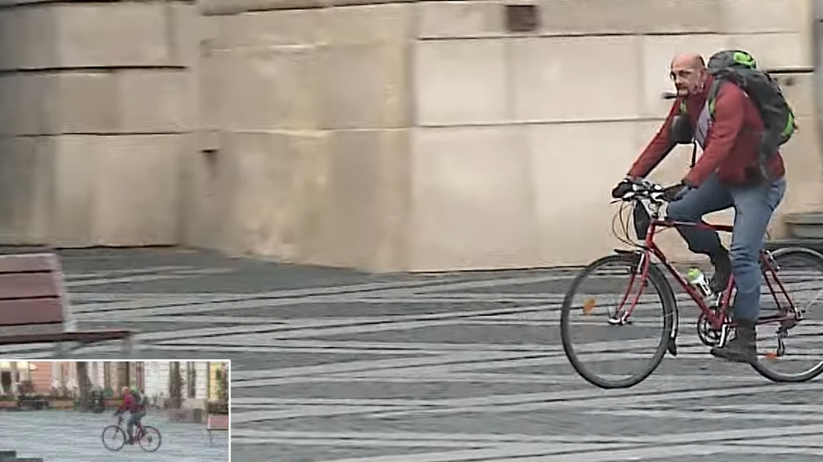 VIDEO: Cel mai tare fan din Liga 1. Face mii de kilometri cu bicicleta pentru echipa favorită