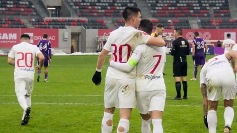 ”Am o impresie foarte bună despre tot ce înseamnă echipă”. Hermannstadt aduce întăriri de la o rivală din Superliga