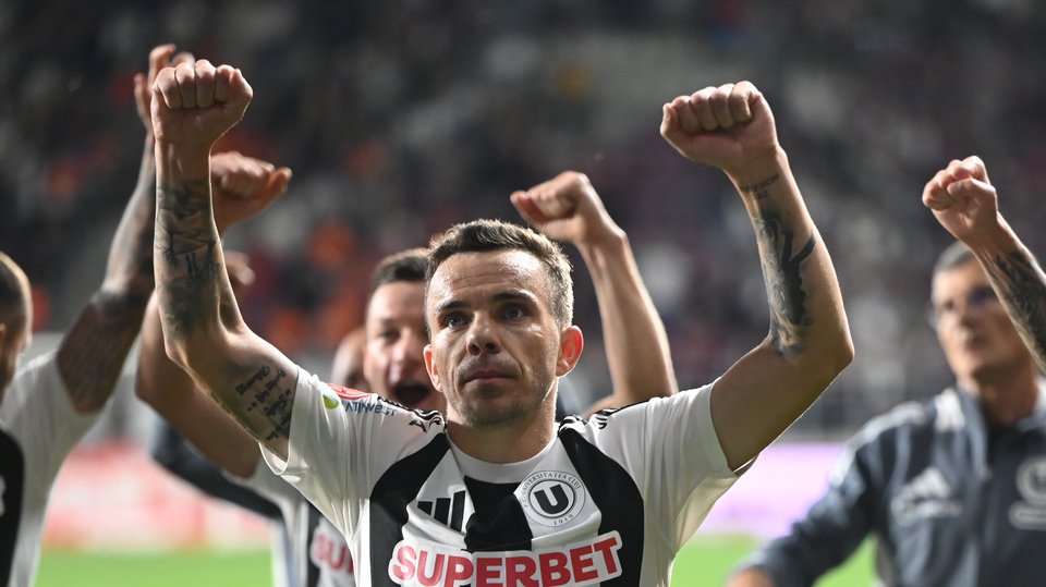 //i0.1616.ro/media/581/3142/38242/22007376/1/rapid-bucuresti-universitatea-cluj-superliga-superbet-16-09-2024.jpg